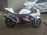 Painted by Racepaint UK 01773 533072